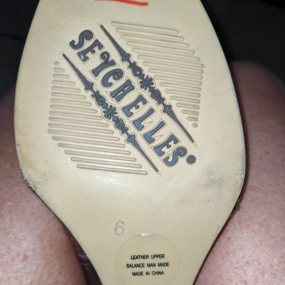 Seychelles brownish bronze leather size 6 wedge shoes - Picture 7 of 7